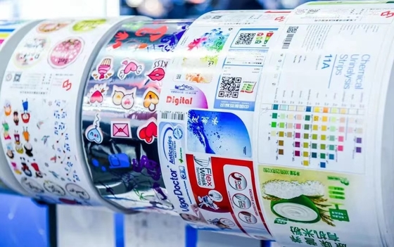 4-6 ألوان UV Inkjet طابعة الملصقات الرقمية للورق / الفيلم