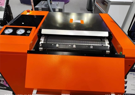 سمك الصفيحة يتراوح من 0.14mm إلى 2.84mm لجهاز FL-600 Flexo CTP لصنع الصفيحة