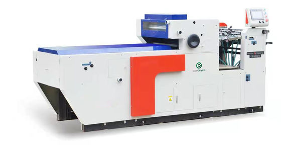5500pcs / H 620mm التلقائي الأشعة فوق البنفسجية بقعة آلة طلاء بالورنيش