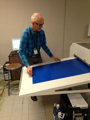 حبر الأشعة فوق البنفسجية القابل للتطبيق ذو الطبقة المزدوجة من لوحة CTP الحرارية الإيجابية