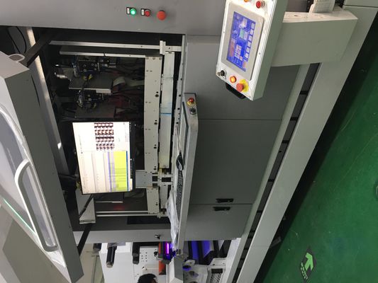 آلة ورنيش الأشعة فوق البنفسجية عالية السرعة 9500 ورقة/ساعة مع أقصى حجم للطلاء 720x1050 ملم وسمك الورق 80-500 جرامًا