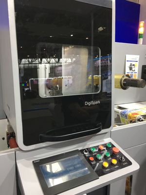 آلة طباعة العلامات الرقمية EcooGraphix DigiSpark لتحقيق تأثيرات بصرية فريدة