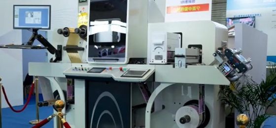 آلة طباعة العلامات الرقمية EcooGraphix DigiSpark لتحقيق تأثيرات بصرية فريدة