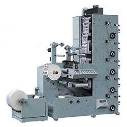 طابعة ملصقات فلكسوغرافية بعرض الطباعة 310 مم مع محطة قطع القوالب